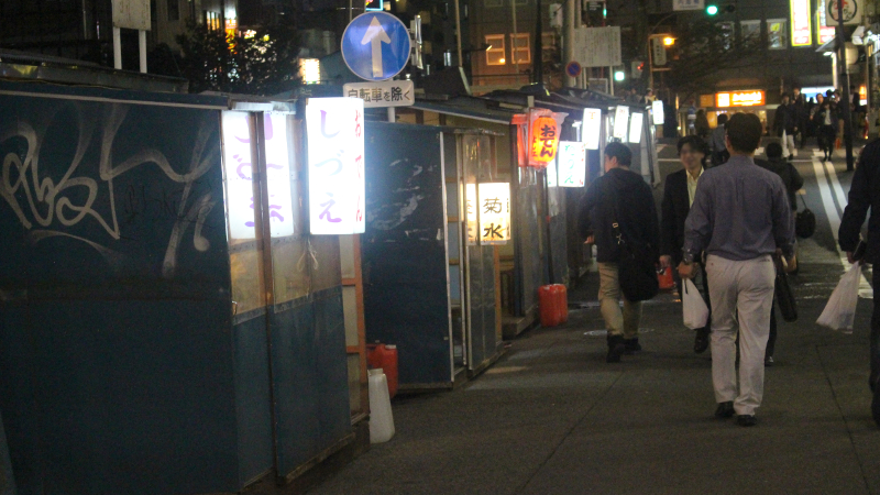 「2016年1月31日までの営業」といわれていた横浜駅西口ビブレ前のおでん屋台は本当に姿を消すのか？