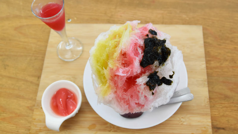 マグロ味のかき氷！　三浦市「たかなし商店」で変わり種かき氷を食べてみた