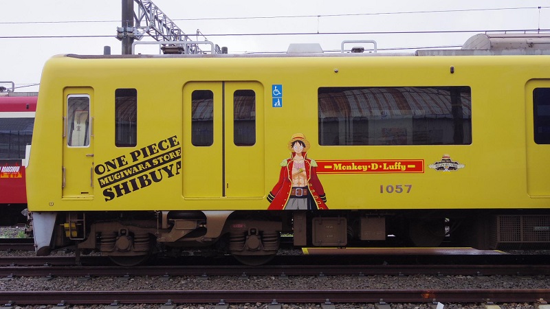 アニメ「ワンピース」ラッピング列車全公開！京急とのコラボは「半島ミ・ウーラの冒険」