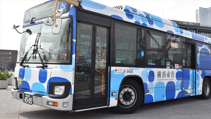 横浜ハンマーヘッドと桜木町駅を結ぶ路線バス「ピアライン」を乗車レポート！