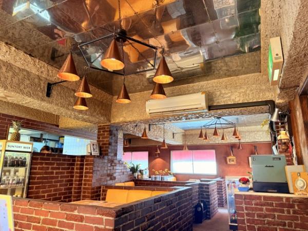 創業62年、横浜・石川町「純喫茶モデル」老舗喫茶が若者の聖地となった軌跡