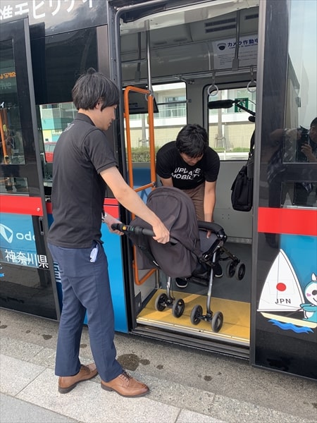 江の島の自動運転バスの実証実験