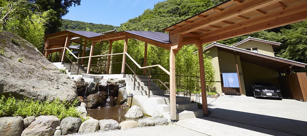 奥湯河原「結唯」に到着