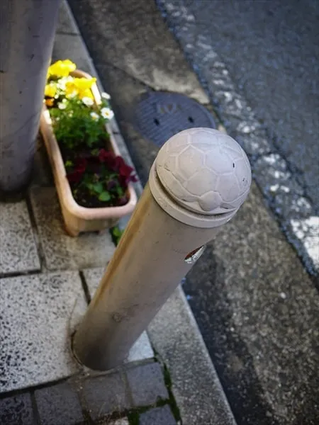 日本橋から何km地点？　横浜市内の旧東海道にデザインプレート設置プロジェクトが進行中