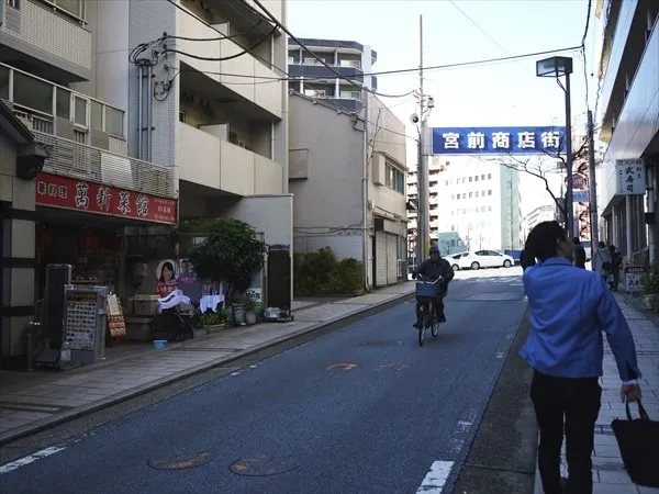 日本橋から何km地点？　横浜市内の旧東海道にデザインプレート設置プロジェクトが進行中