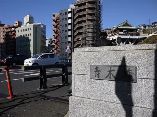 日本橋から何km地点？　横浜市内の旧東海道にデザインプレート設置プロジェクトが進行中