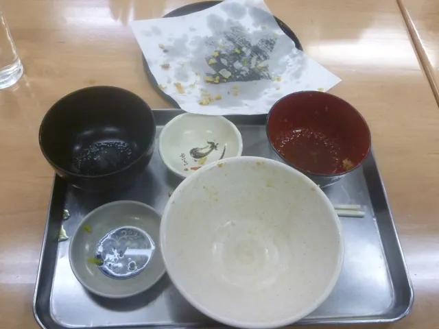 説明: C:\Users\chiba\Documents\[ 記事 ]\市場食堂\images\P1000608.jpg