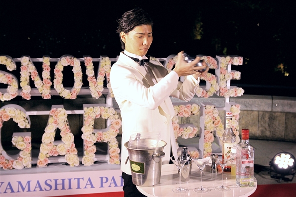 山下公園イルミネーションイベント「スノーローズガーデンヨコハマ」