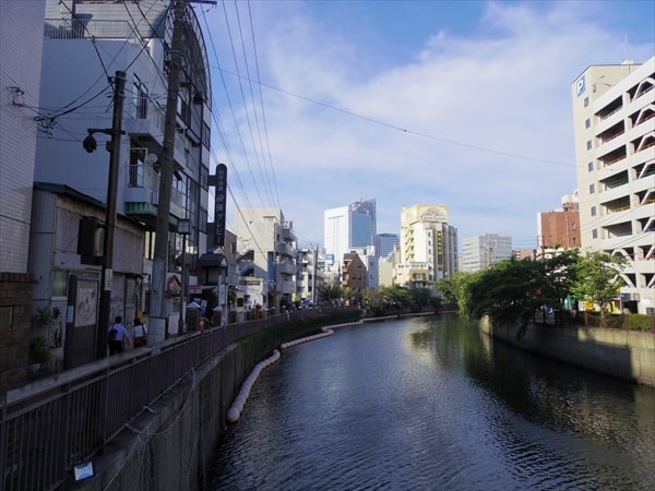 京急線戸部駅～日ノ出町駅間のトンネルのカーブ