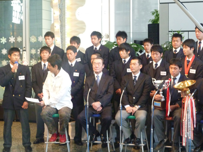 説明: C:\Users\chiba\Documents\[ 記事 ]\桐蔭学園ラグビー\images\P1000652.jpg
