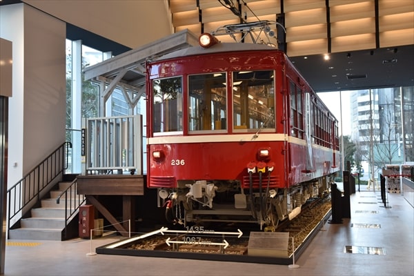 京急デハ236号