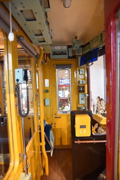 京急デハ236号
