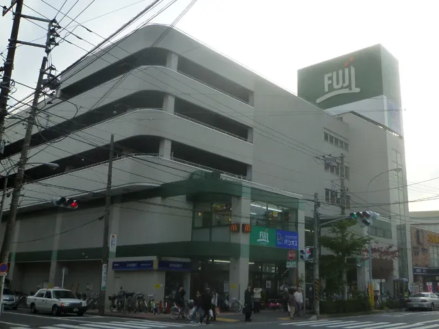 説明: C:\Users\chiba\Documents\[ 記事 ]\ドンドン商店街\images\P1000535.jpg