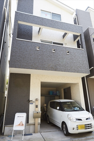 re_wstar_article02_r