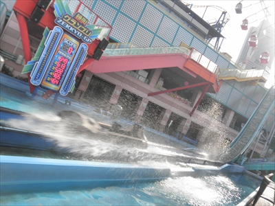 横浜を代表する遊園地のコスモワールドの昔と今を教えて はまれぽ Com 横浜 川崎 湘南 神奈川県の地域情報サイト